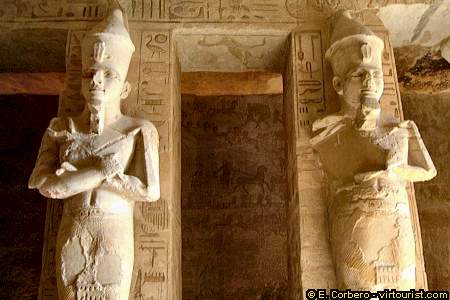 Abu Simbel, Abu Simbel Temple, statues in the temple