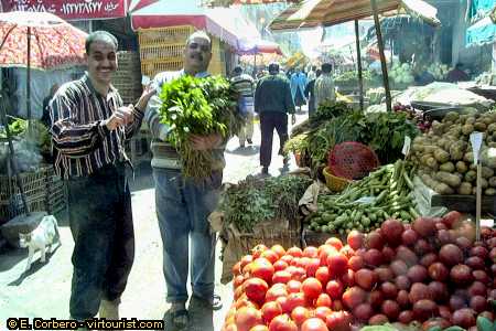 alexandria, ibrahimiyya market, fruits stand