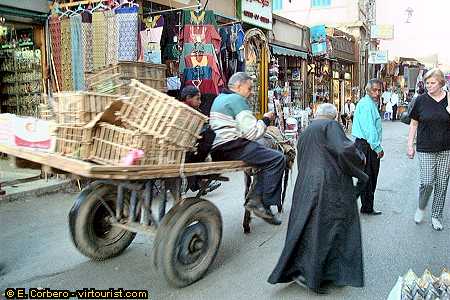 41.- aswan, street