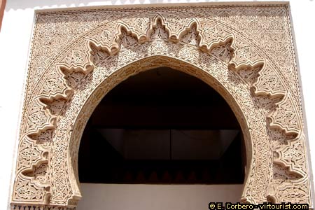 40/47.- Marrakech, gate detail