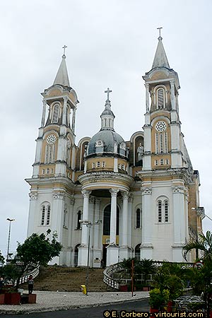 34/37.-Ilheus, cathedral 