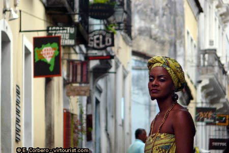 Salvador da Bahia, Pelourinho, traditional dress
