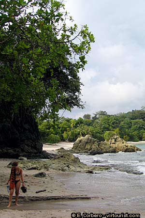 National Park of Manuel Antonio, Playa Puerto Escondido
