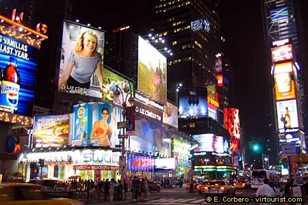 36.-New York, Times Square