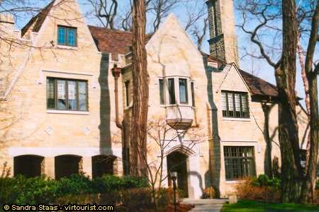 37/49.- Pittsburgh, Squirrel Hill, House