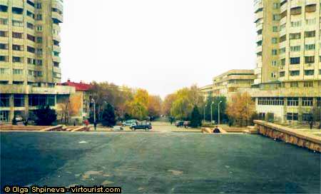 38/42.- Almaty, Baiseitova Street