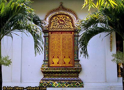 Chiang Mai, Temple window