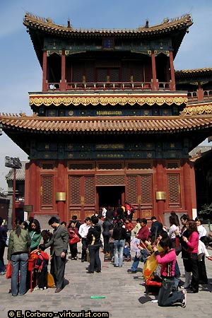 Beijing, Tibetan Buddhist Lama Temple, Yongyoudian