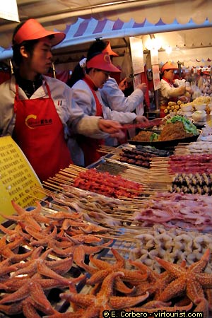 37/46.- Beijing, Beijing Snacks