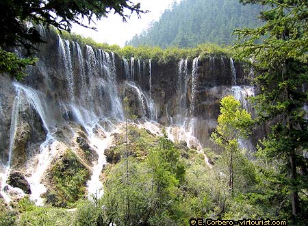 Jiuzhaigou Valley, Pearl Waterfall