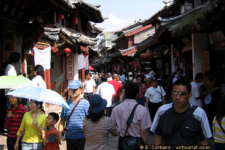 Lijiang, old town, street