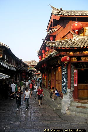 Lijiang, old town, street