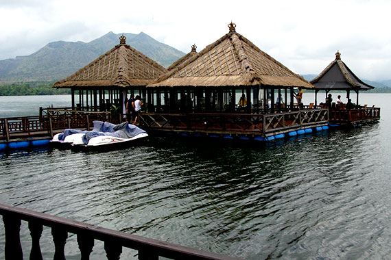<a href='index.html'>Bali</a>, <a href='../index.html'>Indonesia</a>