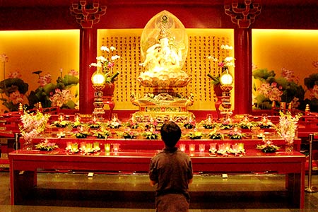 Singapore, Chinatown, Buddha Tooth Relic Temple