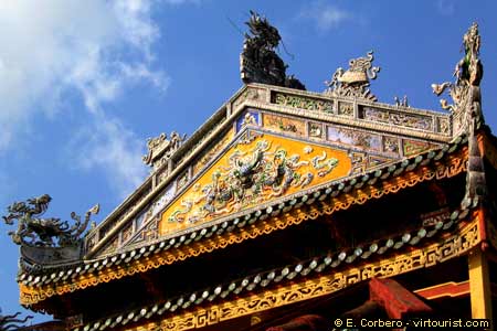 Hue, Buddhist Pagoda detail