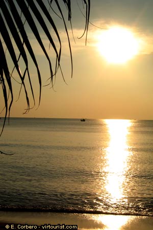 46.- Phu Quoc, Long Beach, sun setting