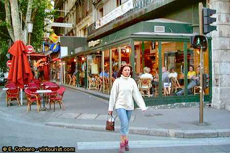 Avignon, cafe