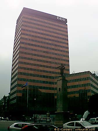 19/30.- Bilbao, BBV Building
