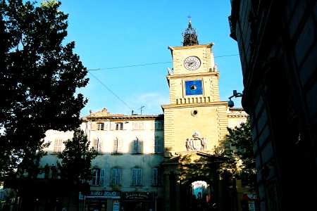 Salon-de-Provence: Clock Tower Gate