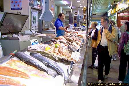 Lyon, Halles