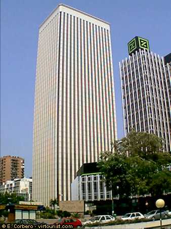 33/46.- Madrid, Torre Picasso