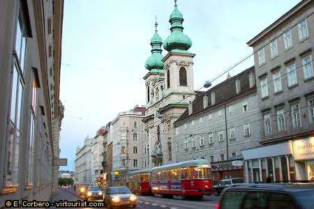 Vienna, night view
