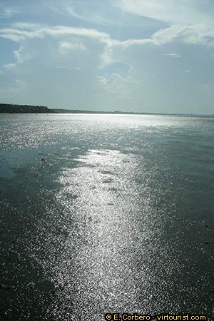 <a href='index.html'>Canoa Quebrada</a>, <a href='../../country/brazil.htm'>Brazil</a>