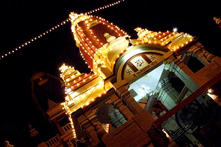 <a href='index.html'>Delhi</a>, <a href='../index.html'>India</a>