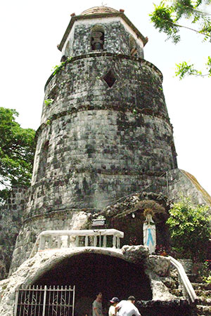 <a href='index.html'>Apo Island</a>, <a href='../index.html'>Philippines</a>
