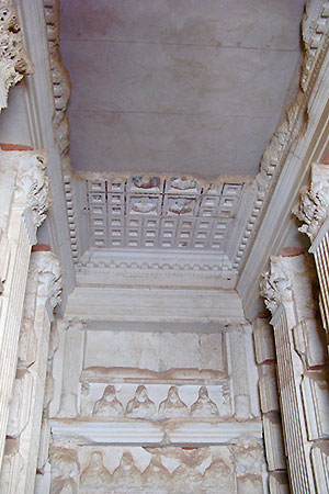<a href='index.html'>Palmyra</a>, <a href='../index.html'>Syria</a>
